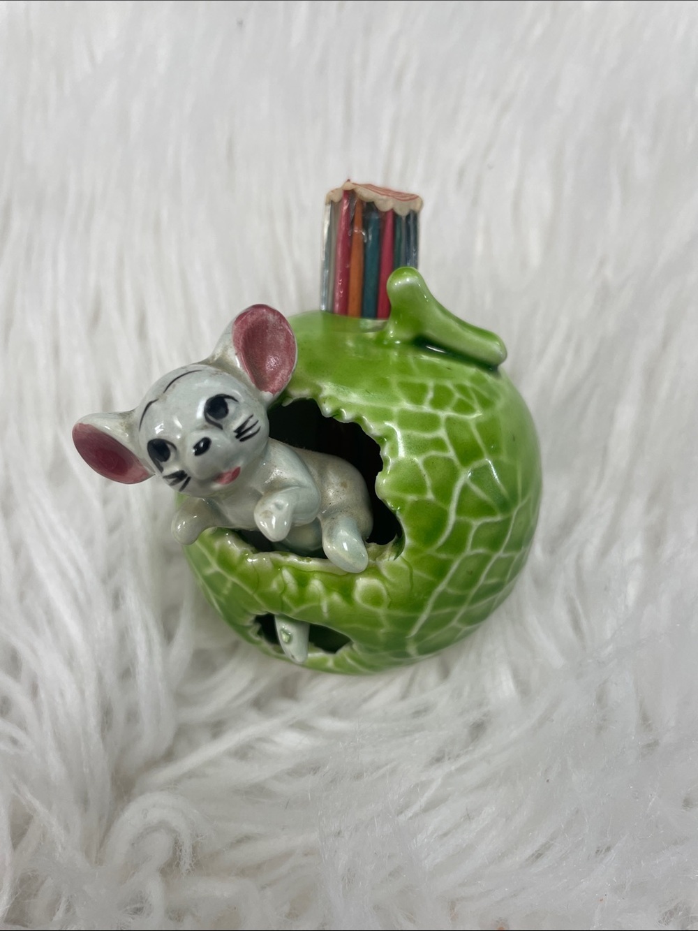 Vintage Ceramic Green vegetable Ornament with Mouse toothpick holder